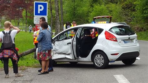 Collision entre deux motos et une voitures Vidéo Perception