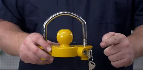 How To Install Hitch Pin Lock And Hitch Coupler Lock TIROL