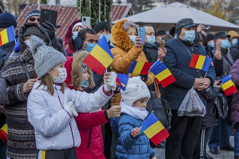 Restricţiile Covid se relaxează pentru ceremoniile de 1 Decembrie Sunt