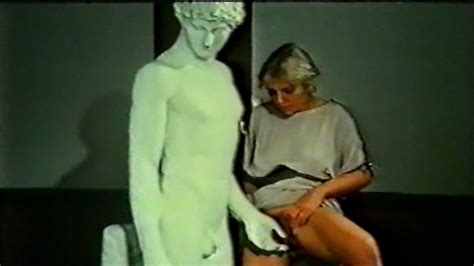 Naked Nadine Roussial In Una Vergine Per L Impero Romano