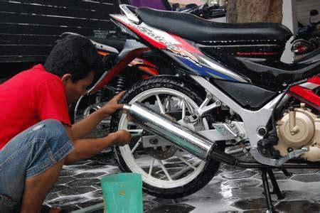 Pusat Komponen Dan Spare Part Pulsar Murah PULSAR Cara Mencuci Motor