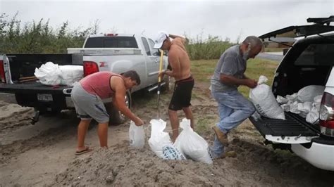 Estados Unidos Harvey Toca Tierra Como Huracán Categoría 4 En Texas