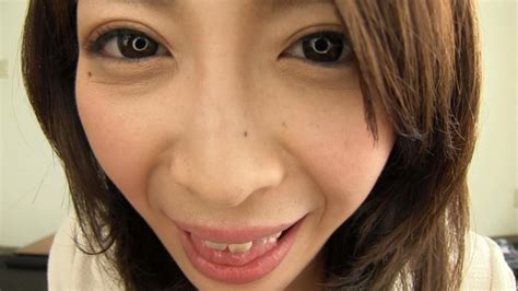 ガチドキュメント！！！ この美貌は金になる！！！ 父は要介護レベル4 超絶美人の一人娘えみりさん最後の親孝行 エロ動画・アダルトビデオ