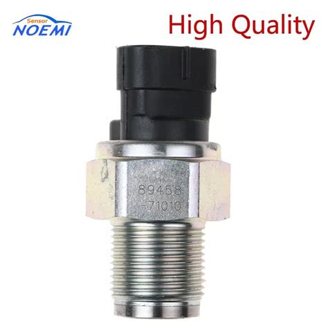 89458 71010 NEW Fuel Rail Pressure Sensor 8945871010 For Toyota Hilux