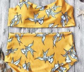 Yellow White Floral Print Crop Halter Bikini Set On Luulla