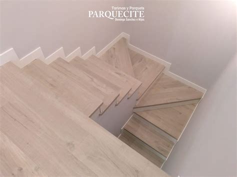 Revestimiento De Escalera Con Tarima Laminada Quick Step Impressive