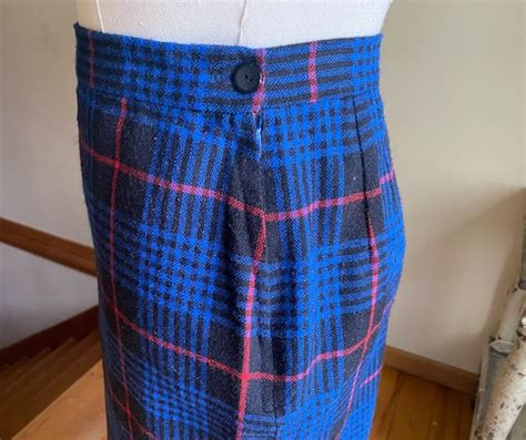 Vintage 60s Pencil Skirt Royal Blue And Red Plaid Wool… Gem