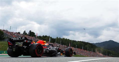 F Verstappen Larga Na Frente Na Corrida Sprint Da Ustria