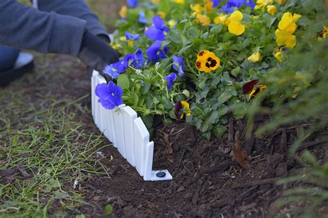 Easyflex No Dig Landscape Edging With Anchoring Spikes In Tall