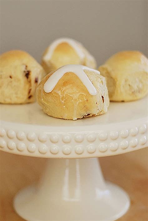 Hot Cross Buns Red Star® Yeast