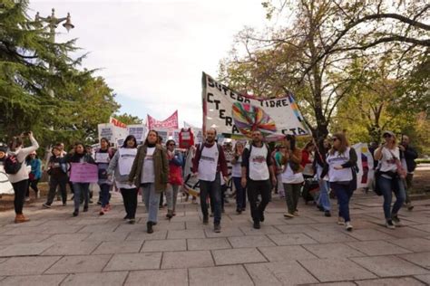 Convocan A Un Paro Docente