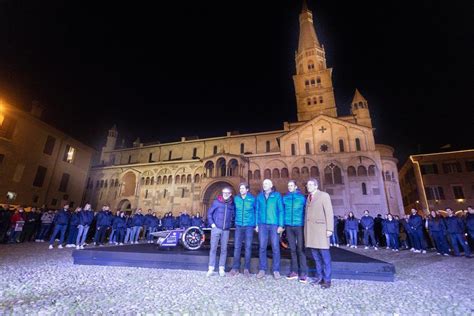 Modena In Piazza Grande Svelata La Maserati Msg Racing Tipo Folgore