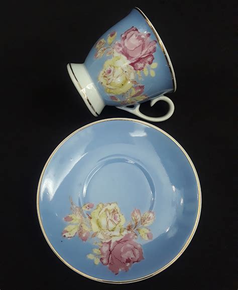 Lo X Cara De Cafezinho Antiga Em Porcelana Polovi Azul Flores