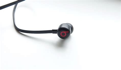 Review: Beats Flex wireless earphones – Pickr