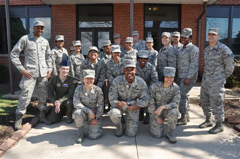 Afrc Command Chief Visits Wing Th Air Refueling Wing Article Display