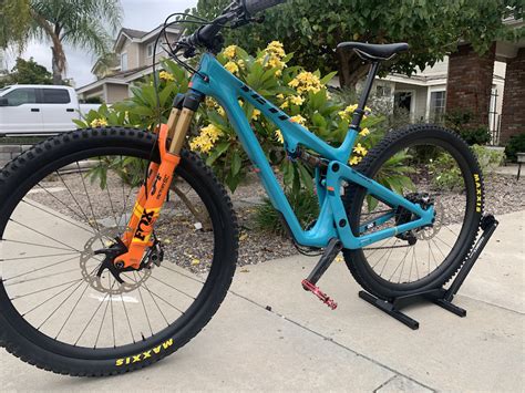 Yeti Sb Turq Xtr Near New Condition Medium For Sale