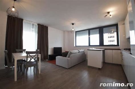 Inchiriez Apartament 3 Cam Semidecomandat 75 0 Mp Etaj 13