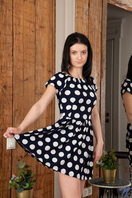 Julia James Porn Pics Naked Photos