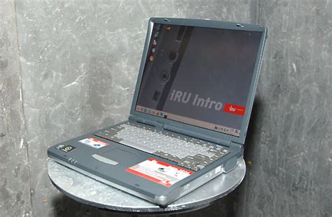 iRU Linux — первый программный продукт компании