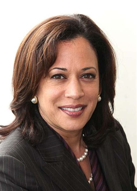 Kamala Harris / Profile in Style: Senator Kamala Harris | Joseph ...