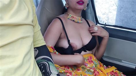 New Desi Sex Mms Horny Bhabhi Fucking With Driver In Car Risky Public