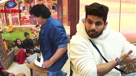 Bigg Boss 16 Shiv Thakare Aur Mandali Hui Sajid Khan Ke Against