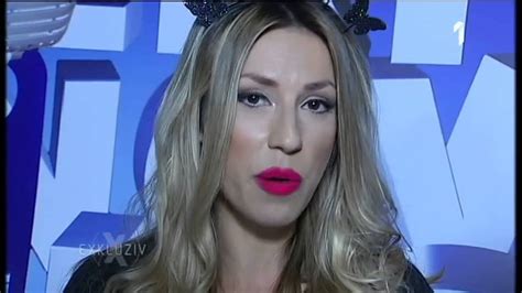 Rada Manojlovic Intervju Exkluziv TV Prva 09 11 2015 YouTube