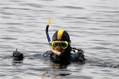 Water Shoes For Snorkeling: Advantages, Tips & Gear | Sea Paradise