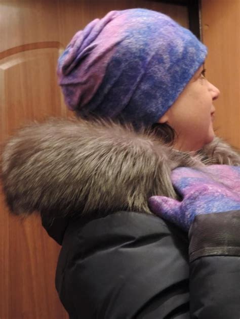 Валяем шапочку 'Роза' | Валяние, Шапочка, Шерсть