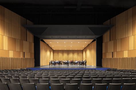 Lewis Central High School Performing Arts Center - BVH Architecture