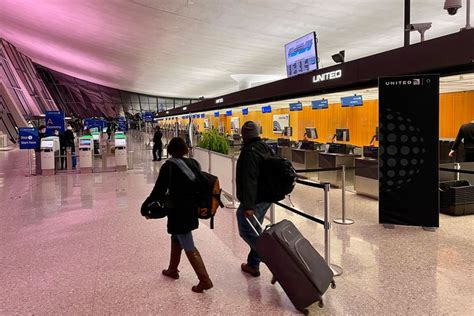 Tsa S Airport Mask Mandate Extended To Sept 13