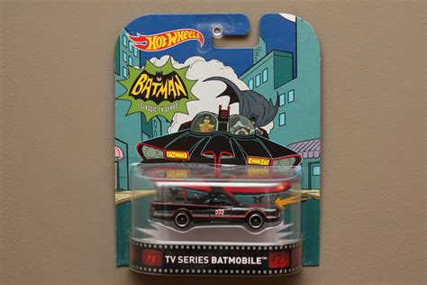Hot Wheels Retro Entertainment Classic Tv Series Batmobile Batman