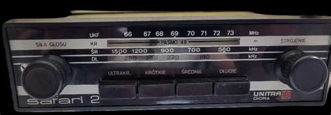 Radio UNITRA DIORA SAFARI 2 Fiat 125p 126 P Polonez B042401 Warszawa