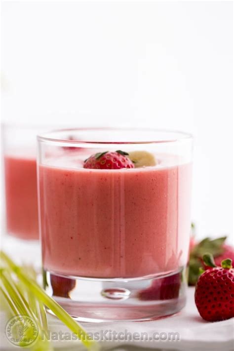 Easy Strawberry Smoothie Recipe