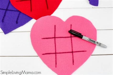 Easy Valentine S Day Craft Tic Tac Toe Simple Living Mama