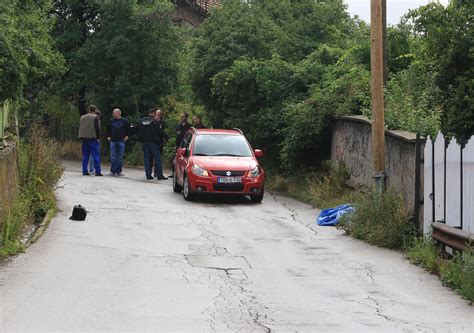 Tragedija U Zenici Preživio Nesreću A Potom Ga Njegov Suzuki Usmrtio