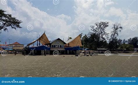 Aroma Laut Restaurant Pasir Padi Beach Bangka Island Indonesia Foto De