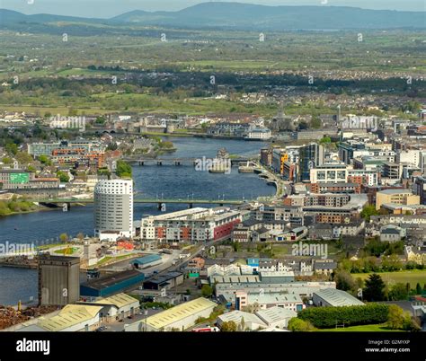 Aerial view, Downtown Limerick on Shannon Clarion Hotel Limerick Stock Photo: 104952478 - Alamy