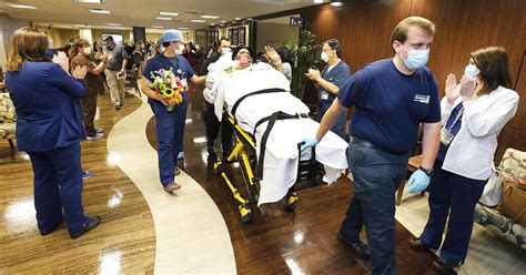 Photos: RMC COVID-19 Patient Discharged | News | annistonstar.com