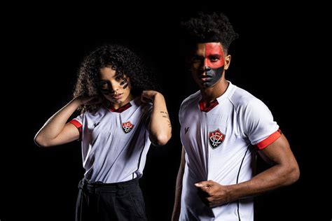 Novas camisas do EC Vitória 2022 Volt Sport Mantos do Futebol