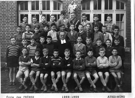 Photo de classe COUR PREPARATOIRE de 1956 Ecole Des Frères Copains d