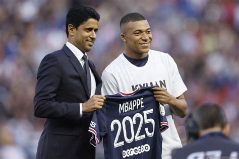 Kylian Mbappe Resmi Perpanjang Kontrak Di Psg Hingga 2025 Begini