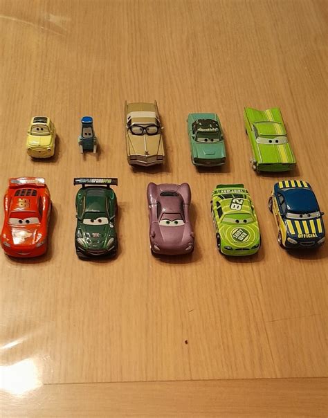 Joli Lot De Voitures Car S En Metal Mattel Disney Pixar Ebay