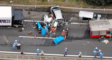 圏 央 道 事故 ニュース 今日