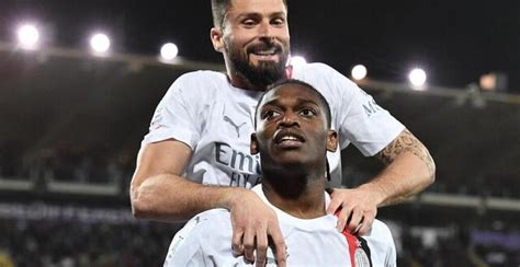 Serie A Milan est ma maison courtisé par le PSG Leao ne se voit