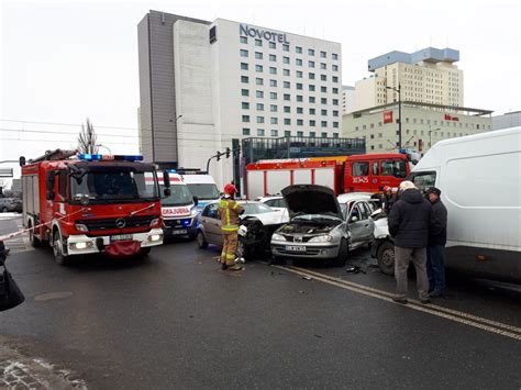 Gro Ny Wypadek W Centrum Odzi Nie Dzia A A Sygnalizacja I Boom