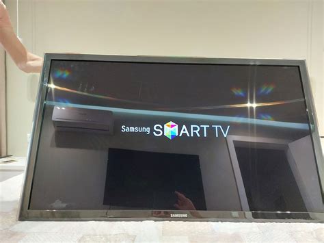 Samsung Smart TV 46" 116,8cm. UE46D5720 Full HD