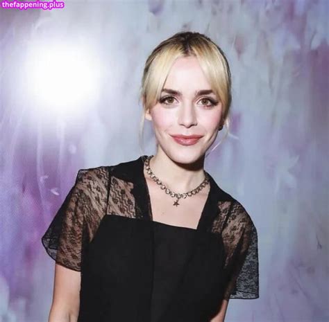 AdventuresSabrina Kiernan Shipka Kiernanshipka Nude OnlyFans Photo 579 The Fappening Plus