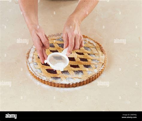 Almond And Raspberry Lattice Tart Linzertorte Dusting With Icing