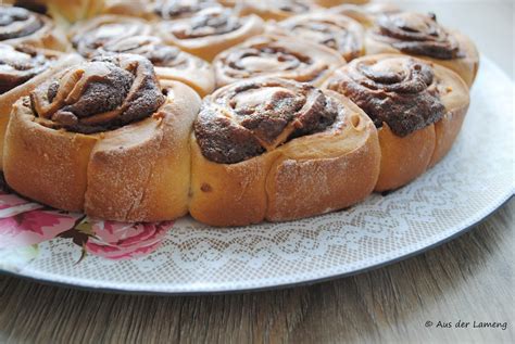 Hefeschnecken mit Marzipan Nuss Füllung Aus der Lameng